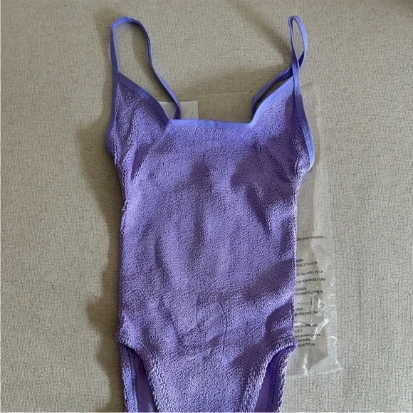 NWT 💟 Hunza G Pamela Bathing suit in lilac - Picture 11 of 15